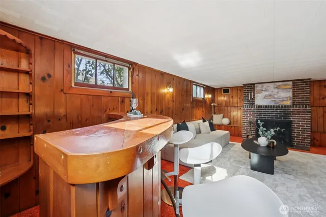 $995,000 | 819 Northwest 80th Street, Seattle, WA 98117