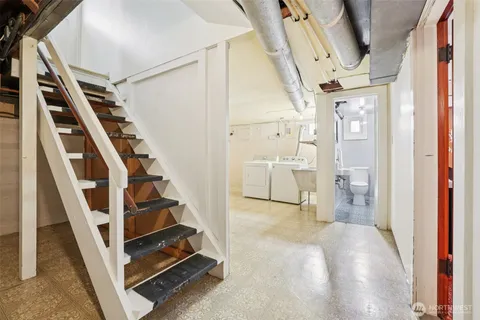 a view of an entryway