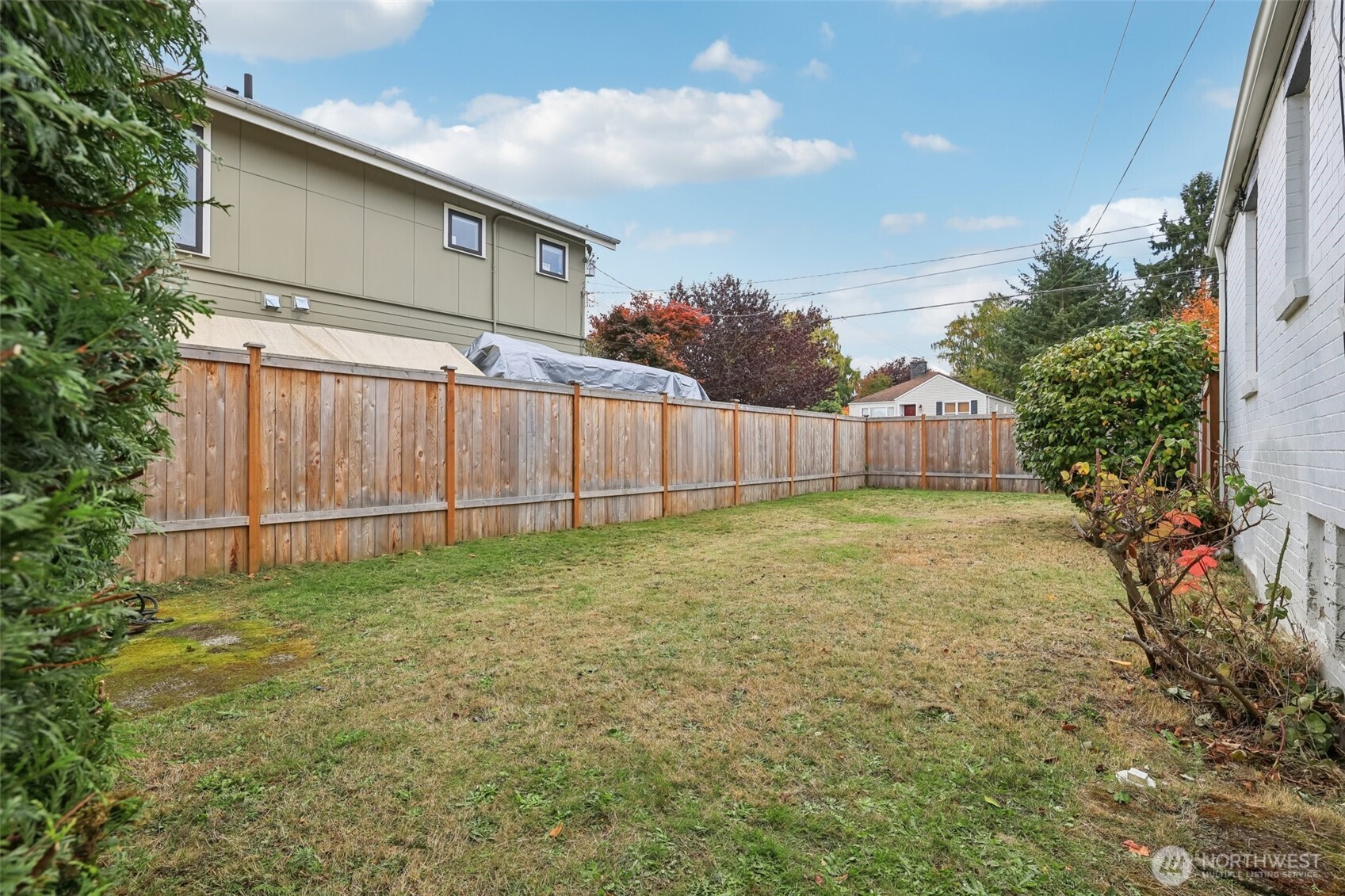 819 Northwest 80th Street Seattle, WA 98117 - Photo 31 of 37 a view of a backyard