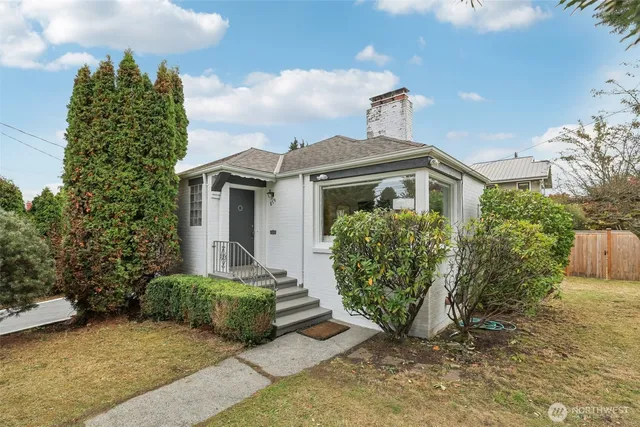 $995,000 | 819 Northwest 80th Street, Seattle, WA 98117