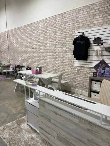 a view of utility room