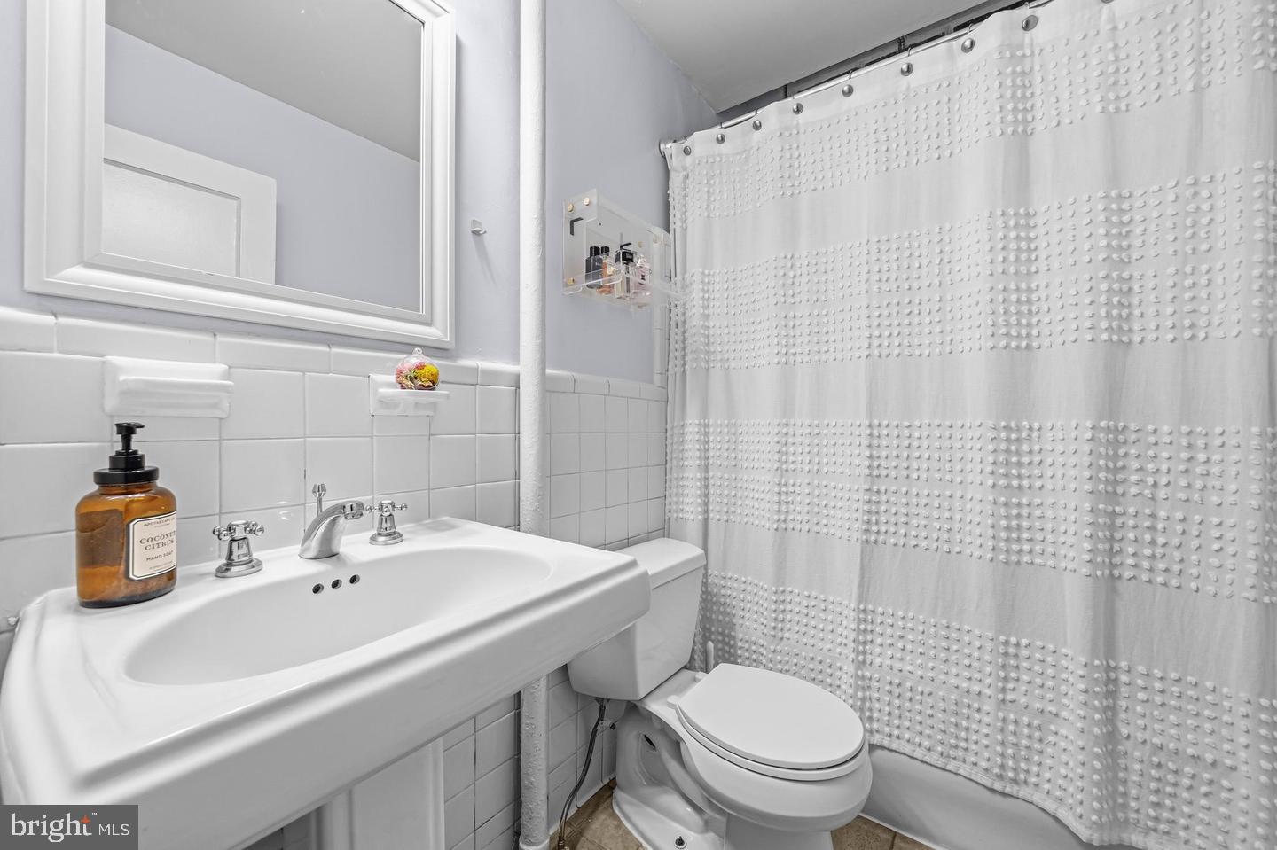 2032 Belmont Road Northwest, Unit 405 Washington, DC 20009 - Photo 18 of 23 Gallery Image 18