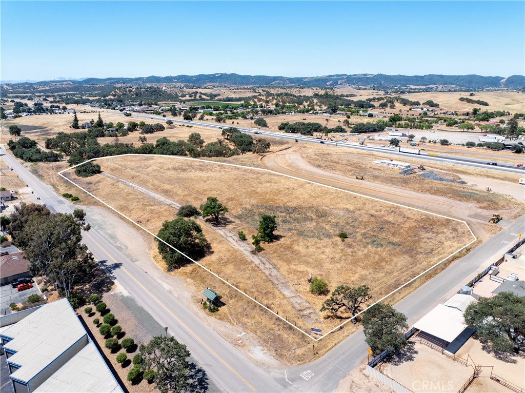 6229 Monterey Road Paso Robles, CA 93446 - Photo 5 of 9