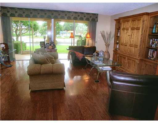 6779 Via Regina Boca Raton, FL 33433 - Photo 4 of 12 Additional Photo