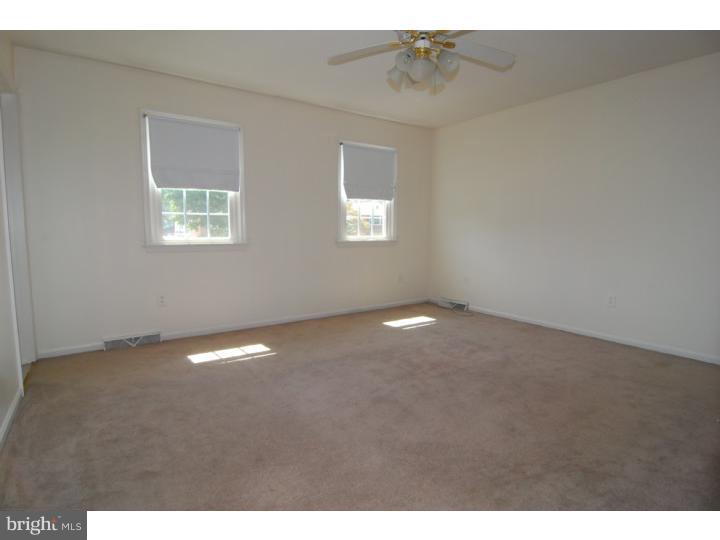903 Snyder Road Reading, PA 19609 - Photo 6 of 22 Gallery Image 6