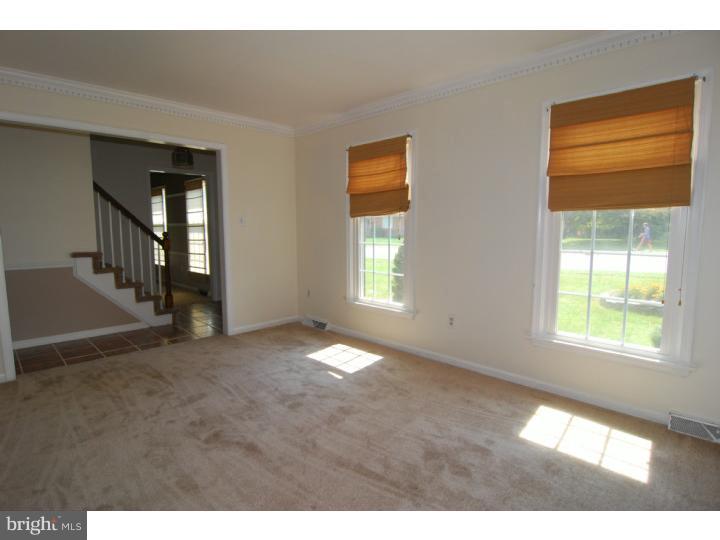 903 Snyder Road Reading, PA 19609 - Photo 7 of 22 Gallery Image 7