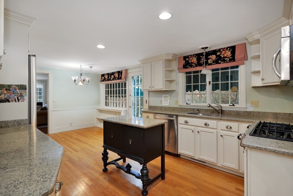 169 Braemoor Road Brockton, MA 02301 - Photo 19 of 42