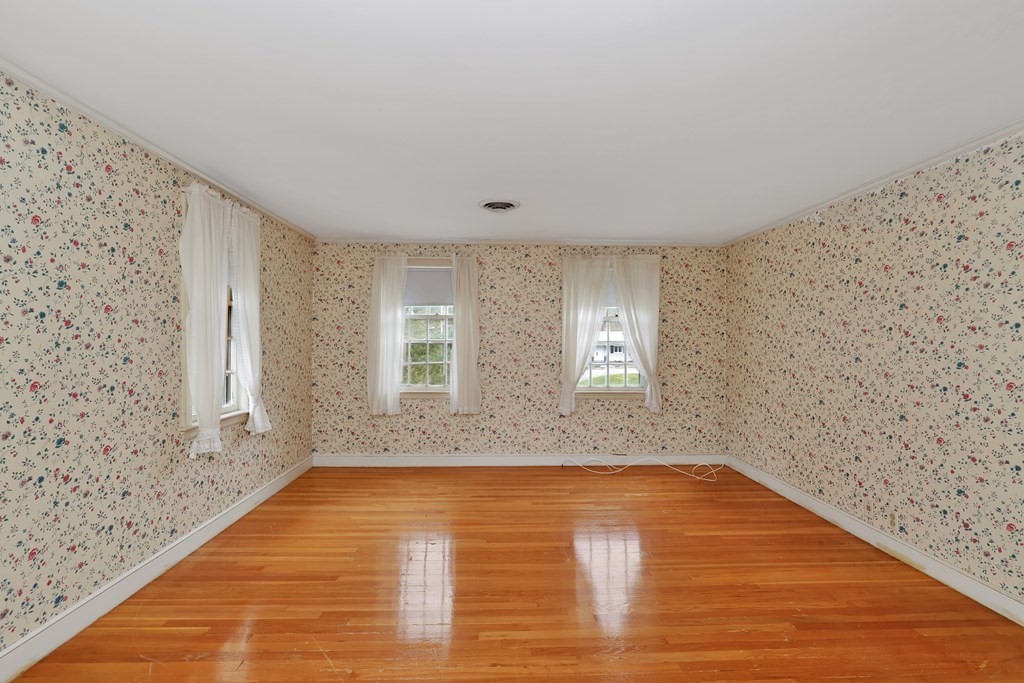 169 Braemoor Road Brockton, MA 02301 - Photo 27 of 42