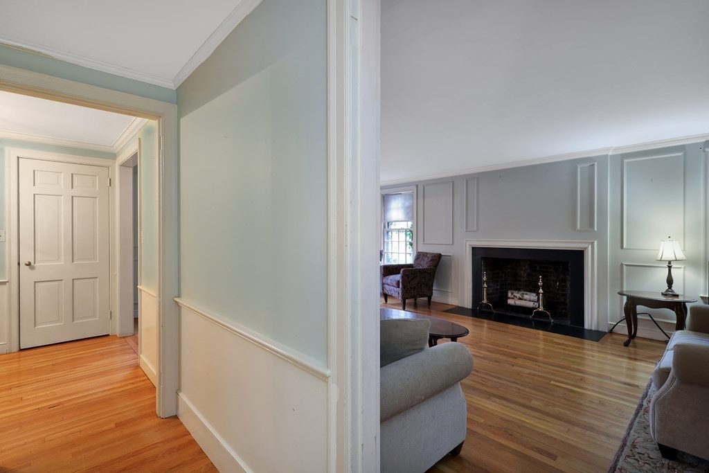 169 Braemoor Road Brockton, MA 02301 - Photo 10 of 42