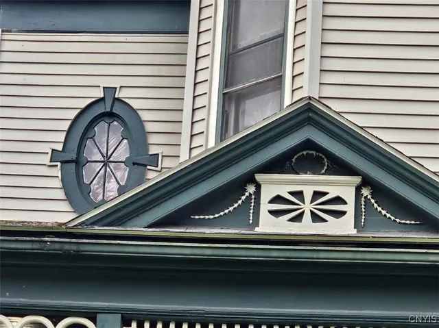 $225,000 | 615 Park Avenue, Syracuse, NY 13204