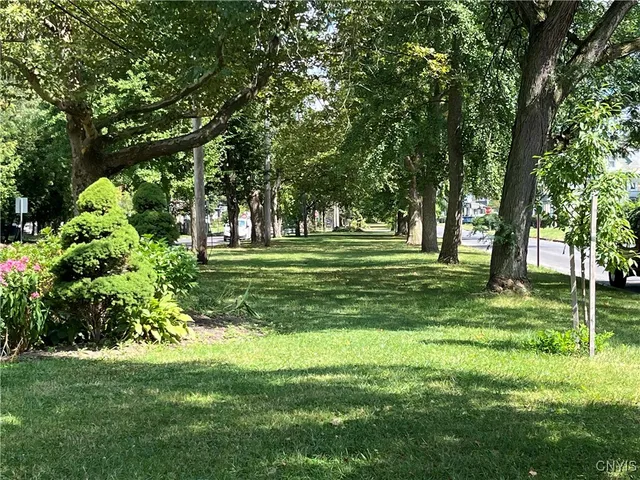 $225,000 | 615 Park Avenue, Syracuse, NY 13204