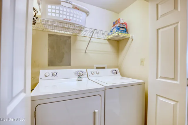 $334,000 | 2228 Beach Drive, Unit 306, Gulfport, MS 39507