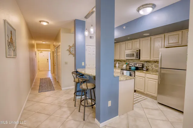 $334,000 | 2228 Beach Drive, Unit 306, Gulfport, MS 39507