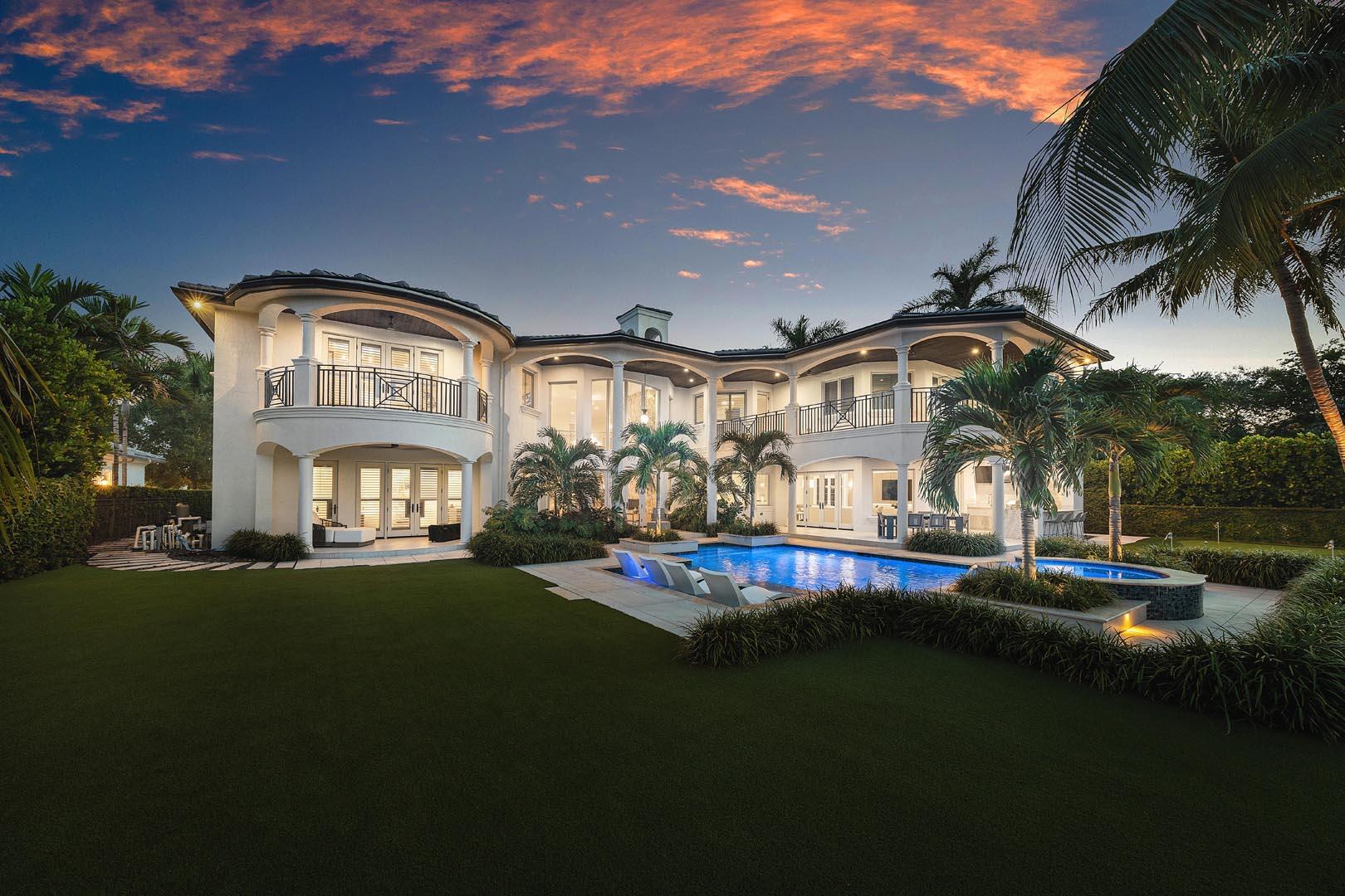 121 Royal Palm Way Boca Raton, FL 33432 - Photo 3 of 76 121_Royal_Palm_Way_Dusk_05