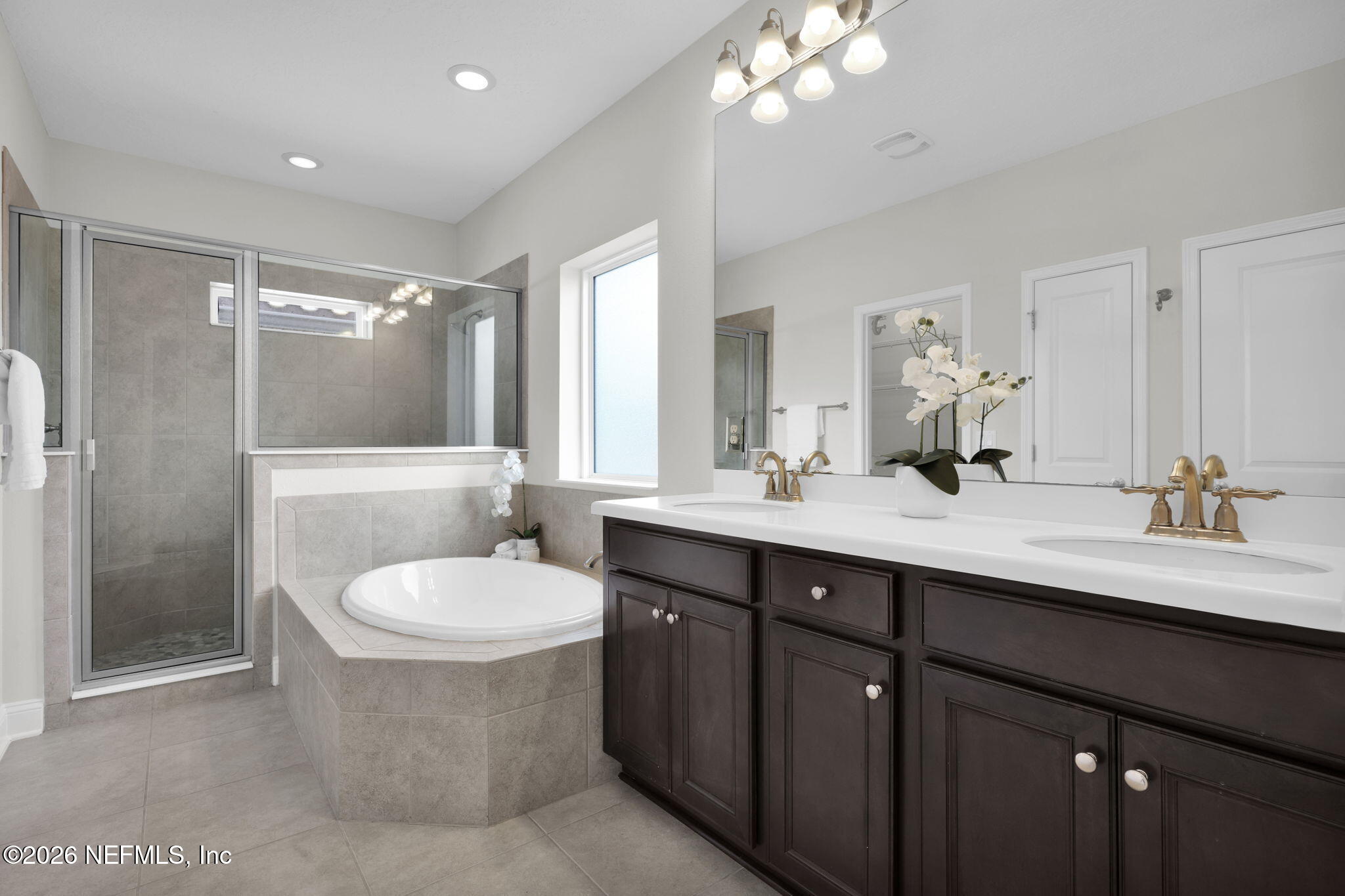 37 Rinaldo Way Ponte Vedra, FL 32081 - Photo 32 of 89 Spa like owner's suite bathroom
