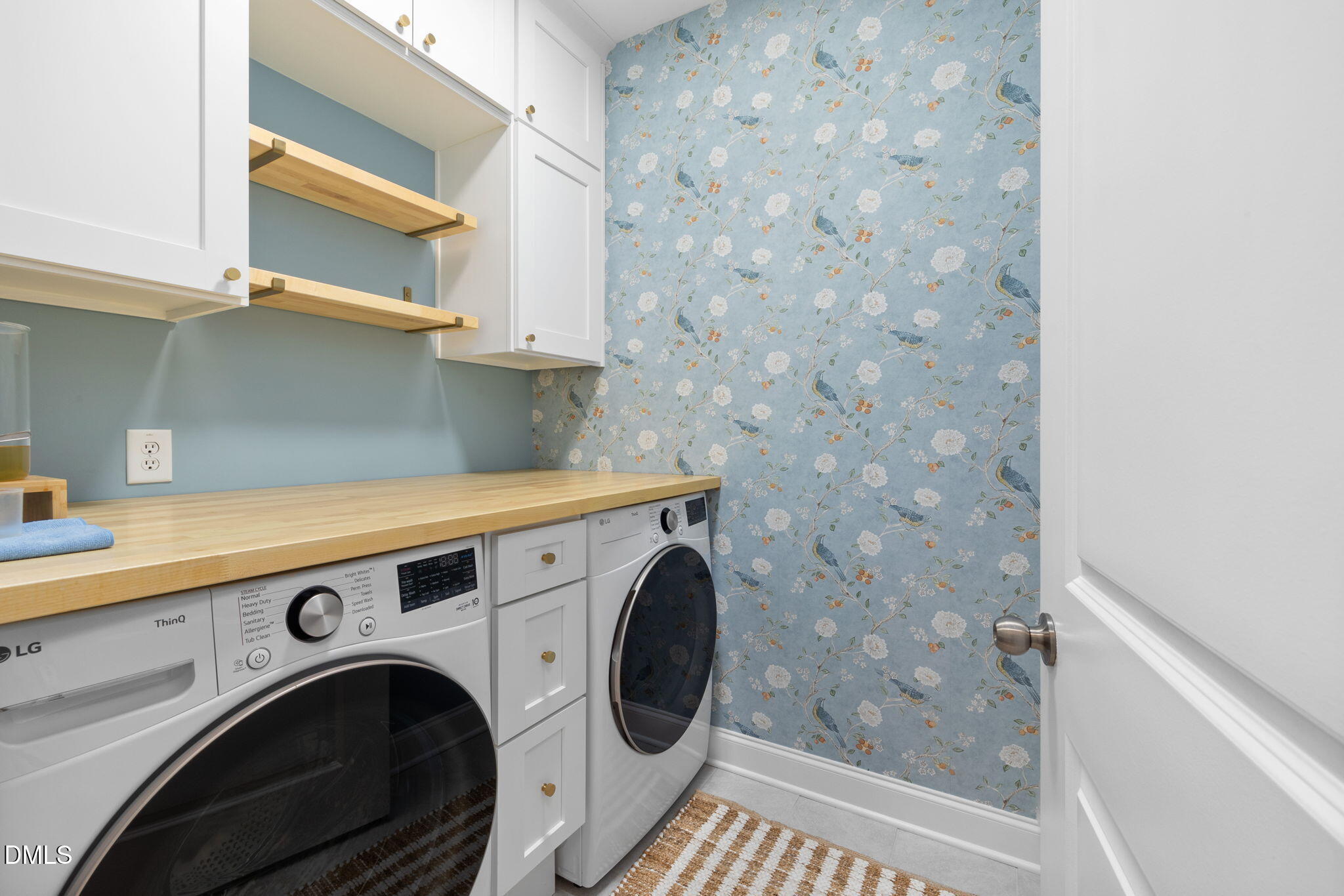 1015 Pondfield Way Durham, NC 27713 - Photo 21 of 48 a utility room with dryer and washer