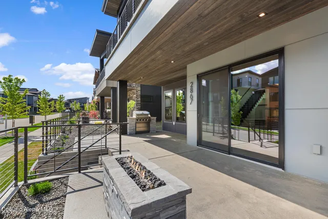 $1,425,000 | 2867 West Lumber Lane, Coeur D'Alene, ID 83814