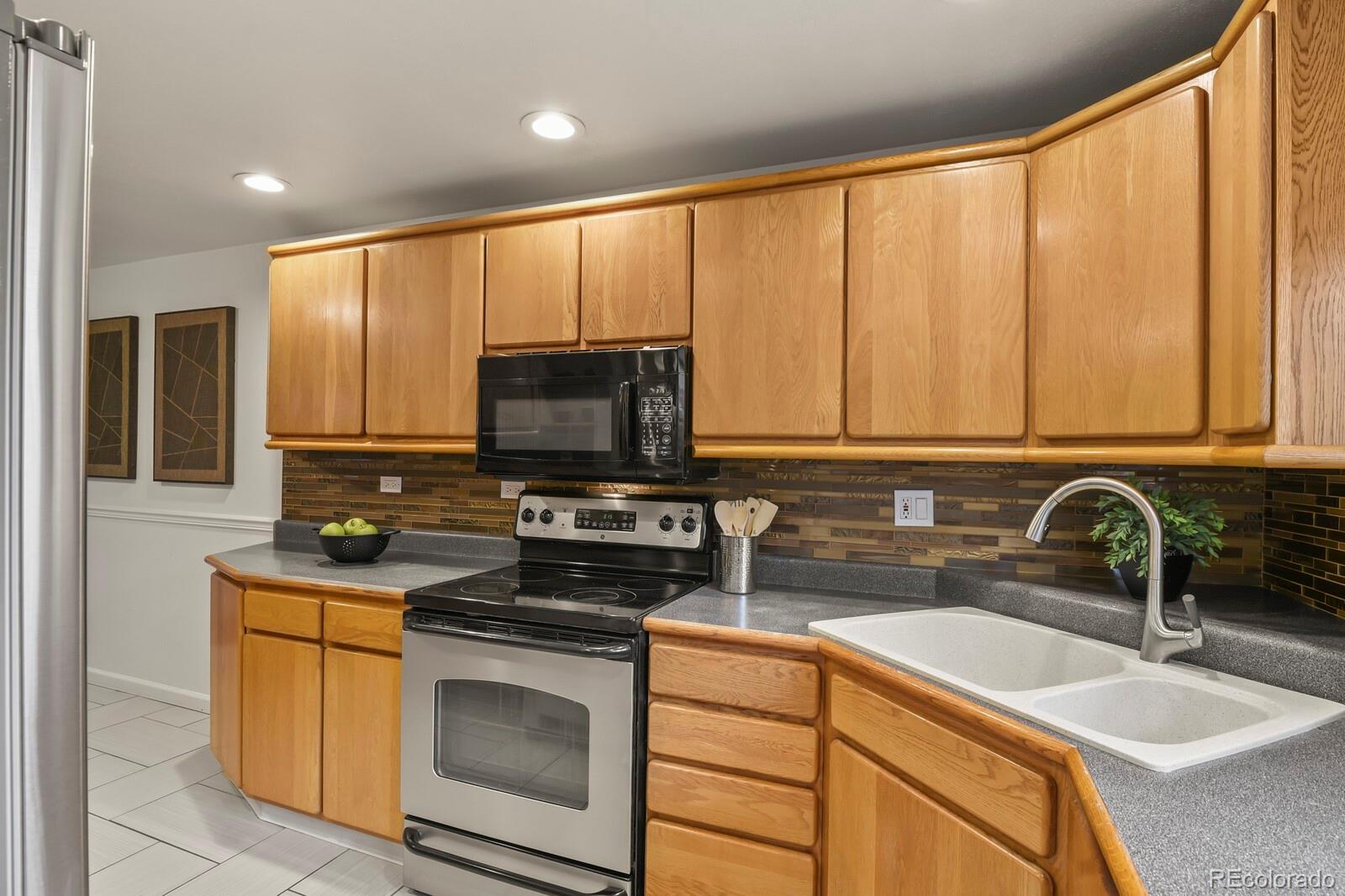 4570 Quay Street Wheat Ridge, CO 80033 - Photo 9 of 28