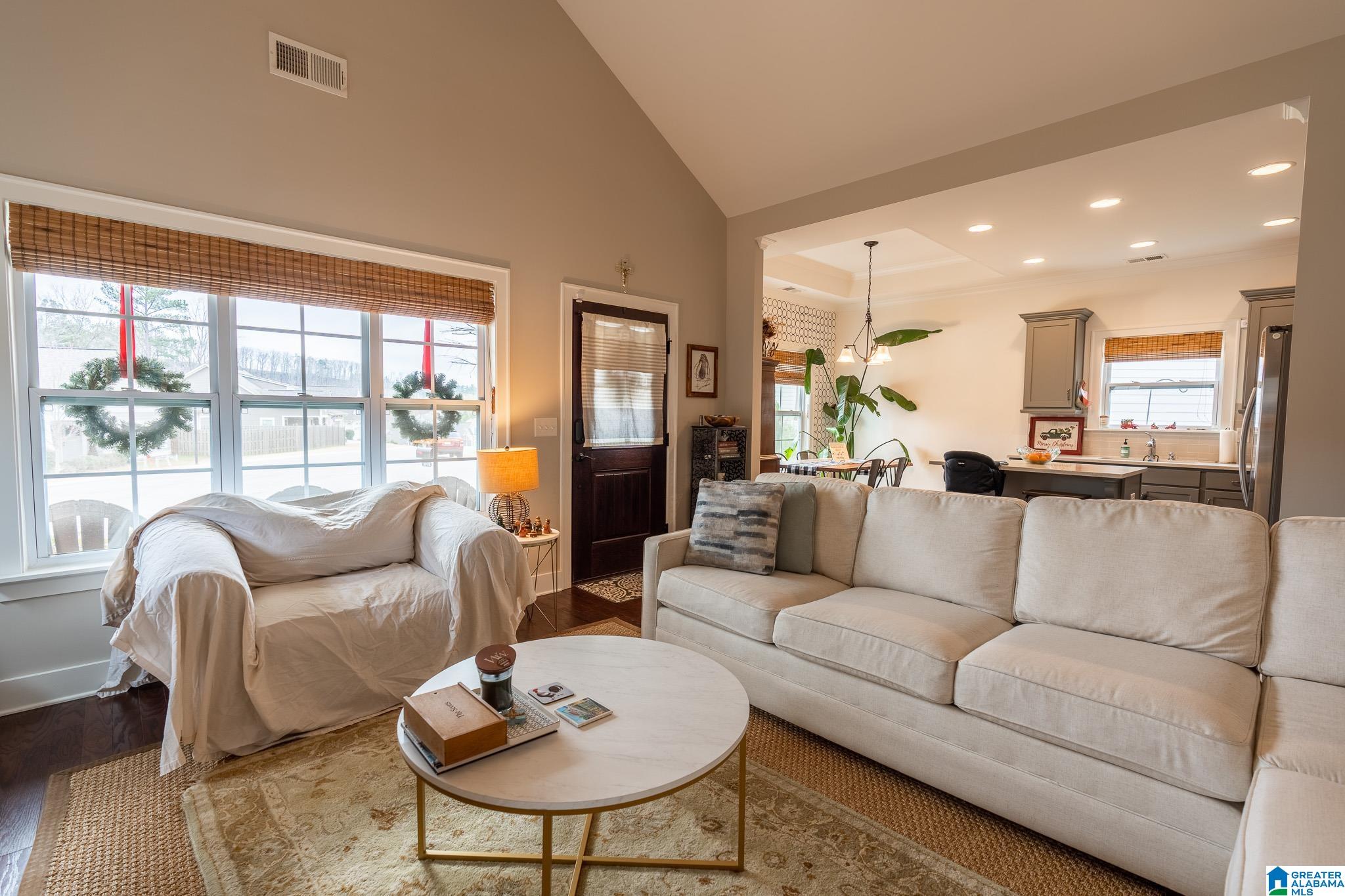 3978 Valley Manor Birmingham, AL 35210 - Photo 7 of 29