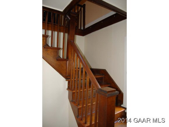 356 Lofton Road Raphine, VA 24472 - Photo 10 of 36 a view of entryway