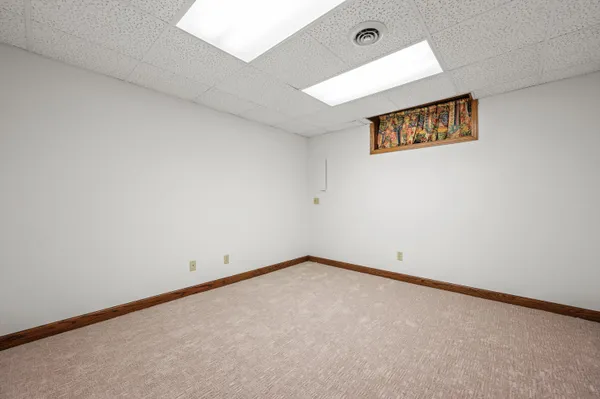 $460,000 | N80W13596 River Park Drive, Unit 16/3/E, Menomonee Falls, WI 53051