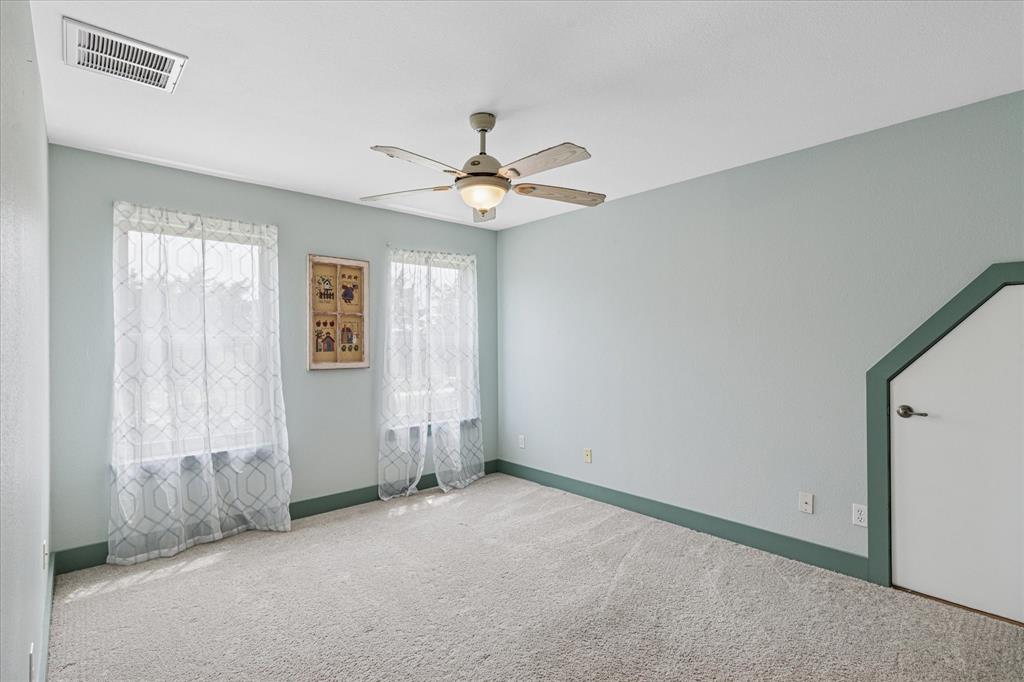 6251 Hayes Road Midlothian, TX 76065 - Photo 18 of 30 wooden floor in an empty room with a window