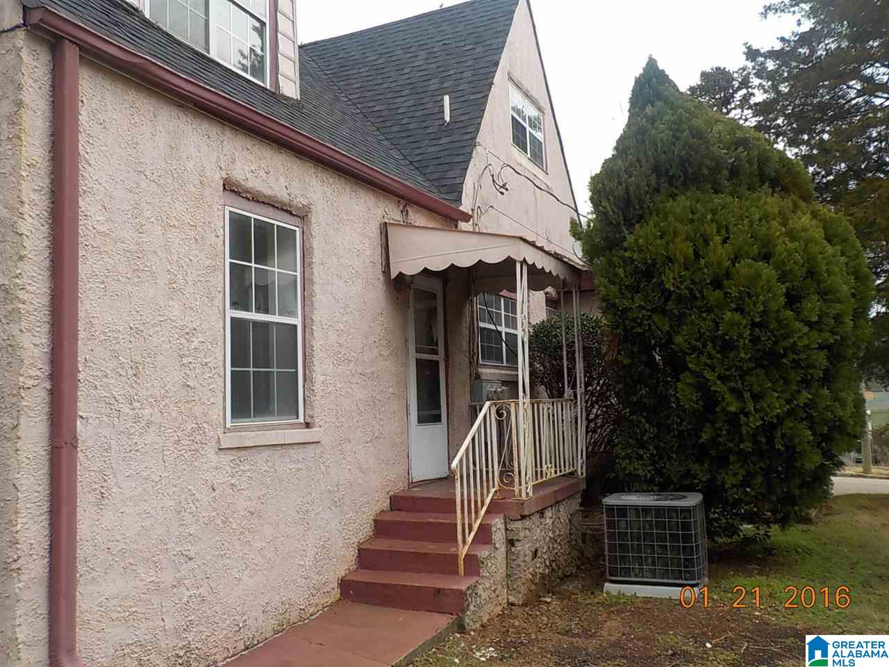 1328 18th Street Southwest Birmingham, AL 35211 - Photo 2 of 28