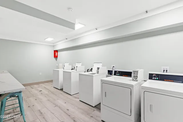 $1,900 | 8743 Thomas Drive, Unit 1023, Panama City, FL 32408