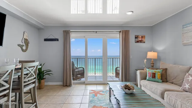 $1,900 | 8743 Thomas Drive, Unit 1023, Panama City, FL 32408