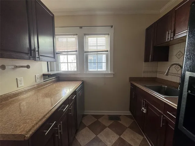 $1,800 | 66 Cook Street, Johnson City, NY 13790