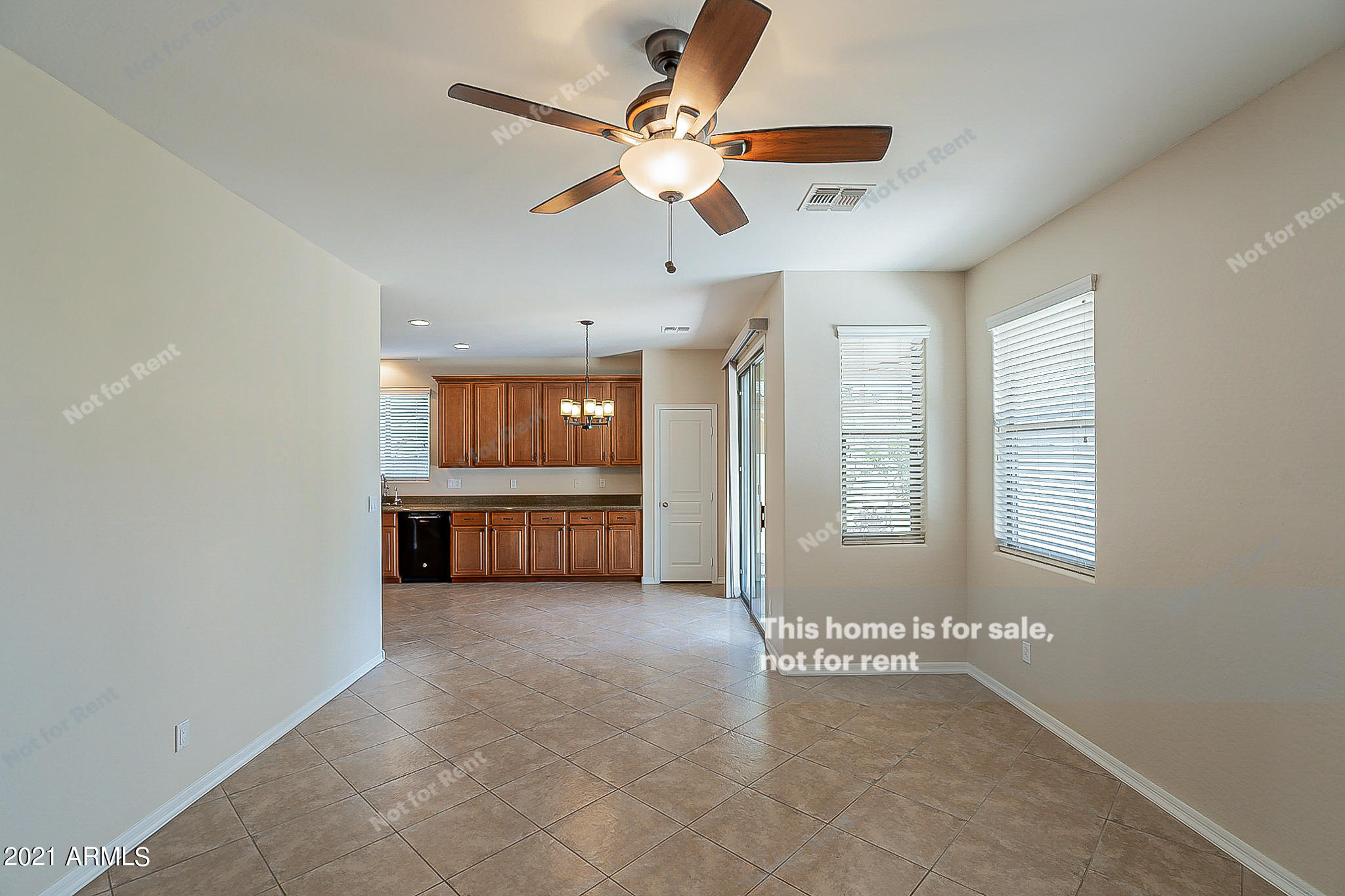 21319 East Alyssa Road Queen Creek, AZ 85142 - Photo 11 of 30 listing_10