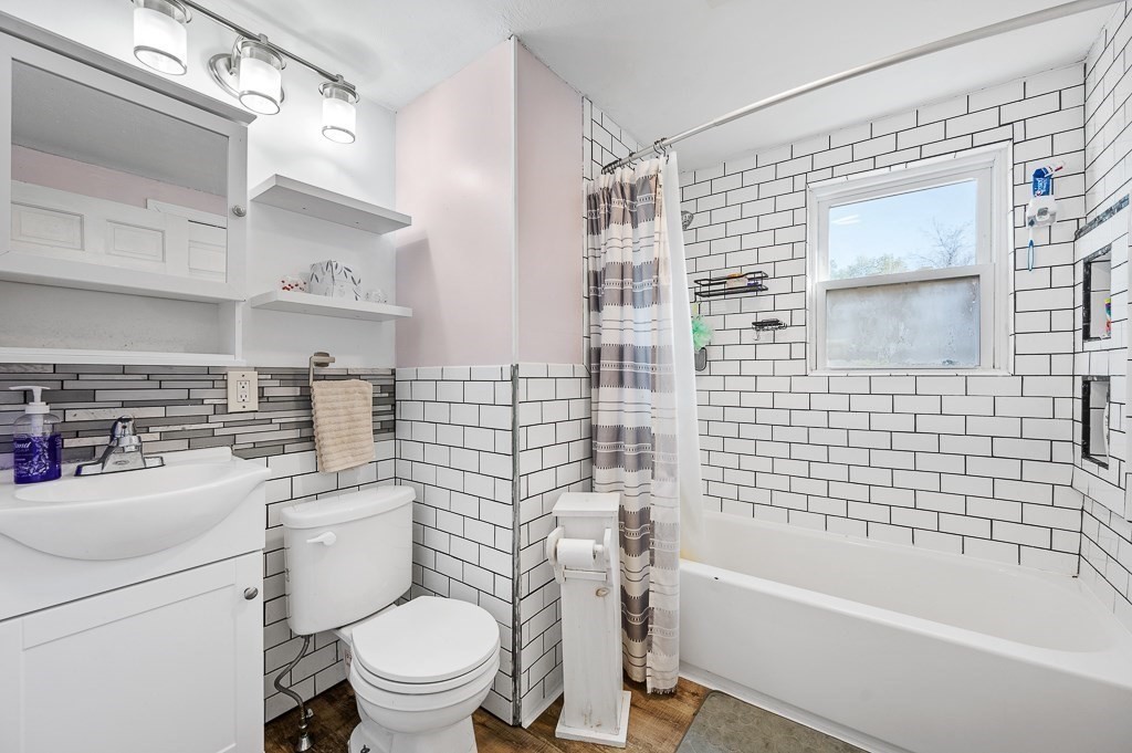154 Southbridge Road Dudley, MA 01571 - Photo 11 of 27 Gallery Image 11
