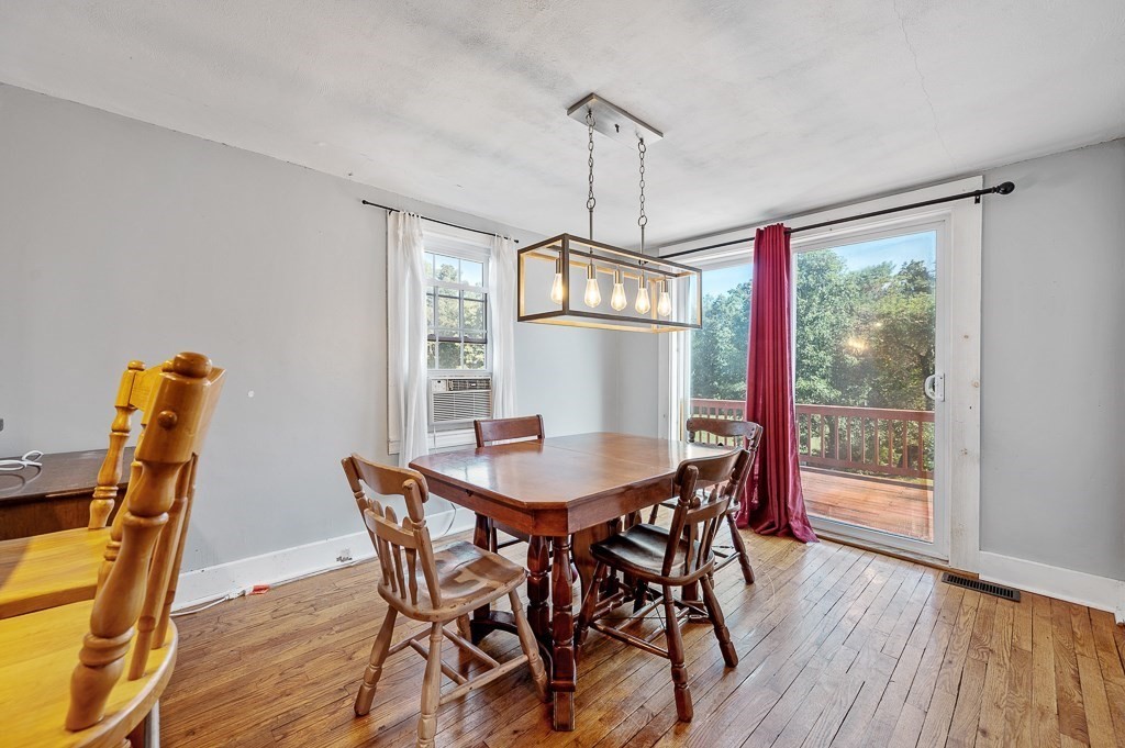 154 Southbridge Road Dudley, MA 01571 - Photo 8 of 27 Gallery Image 8
