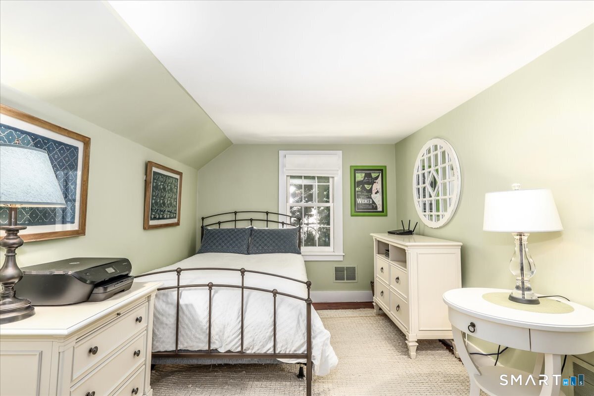 203 Whisconier Road Brookfield, CT 06804 - Photo 33 of 40
