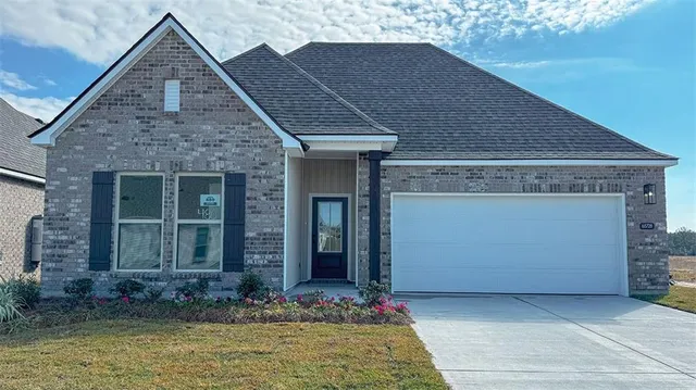$274,900 | 65728 Rouquette Drive, Lacombe, LA 70445