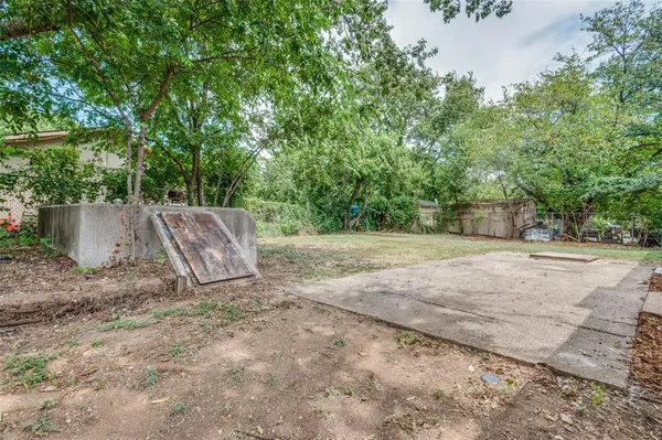 $2,200 | 119 Halifax Drive, Cedar Hill, TX 75104