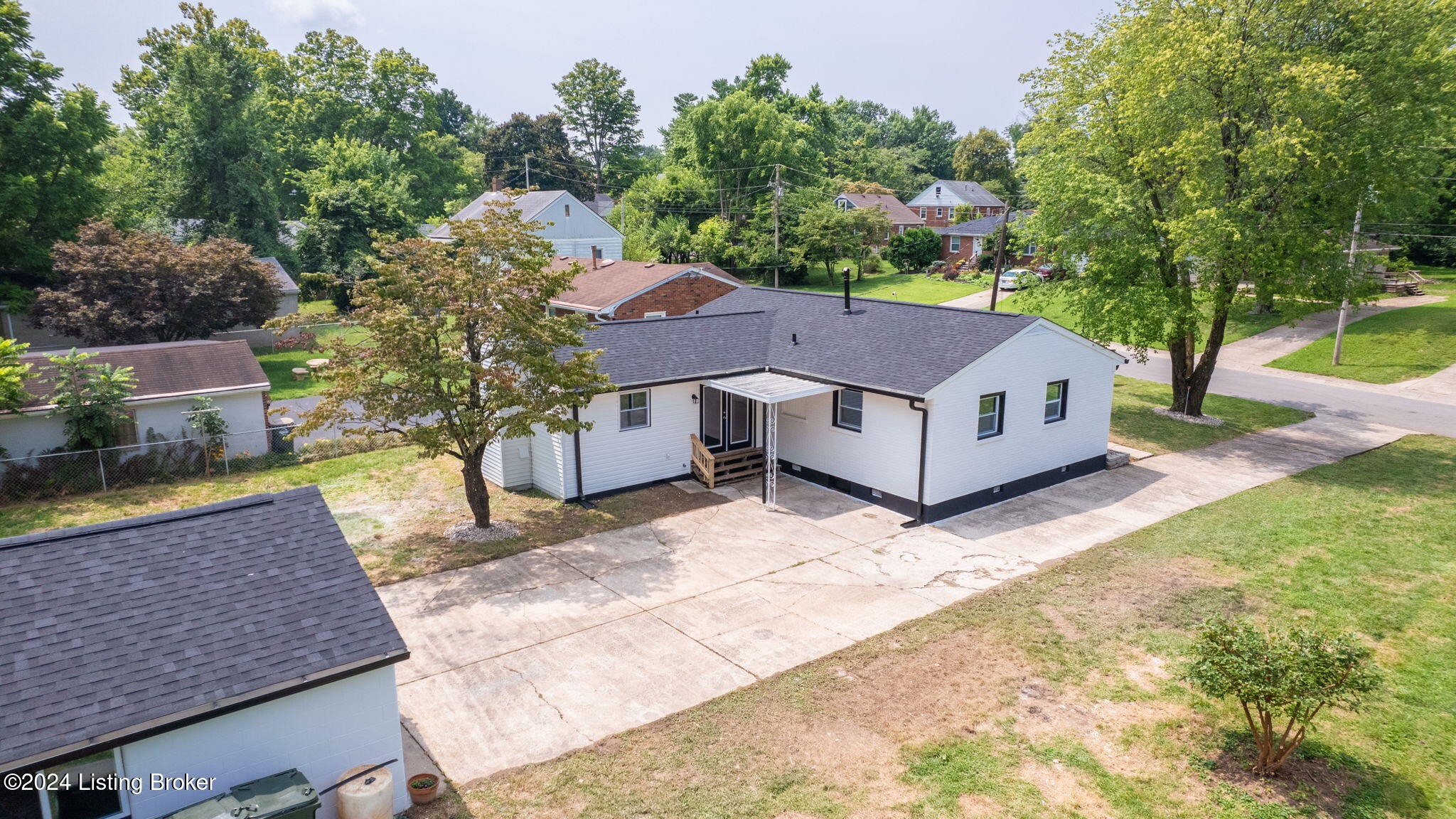 3407 Dell Road Louisville, KY 40299 - Photo 43 of 51 3407 Dell Rd, Louisville, KY 40299