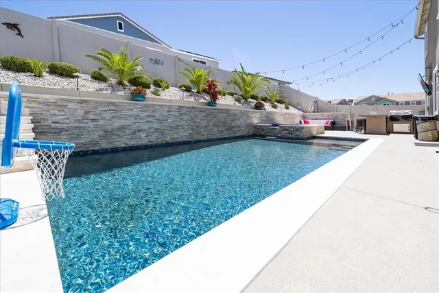 $909,900 | 34057 Thistlewood Avenue, Murrieta, CA 92563