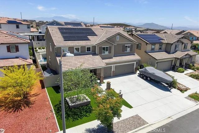 $909,900 | 34057 Thistlewood Avenue, Murrieta, CA 92563