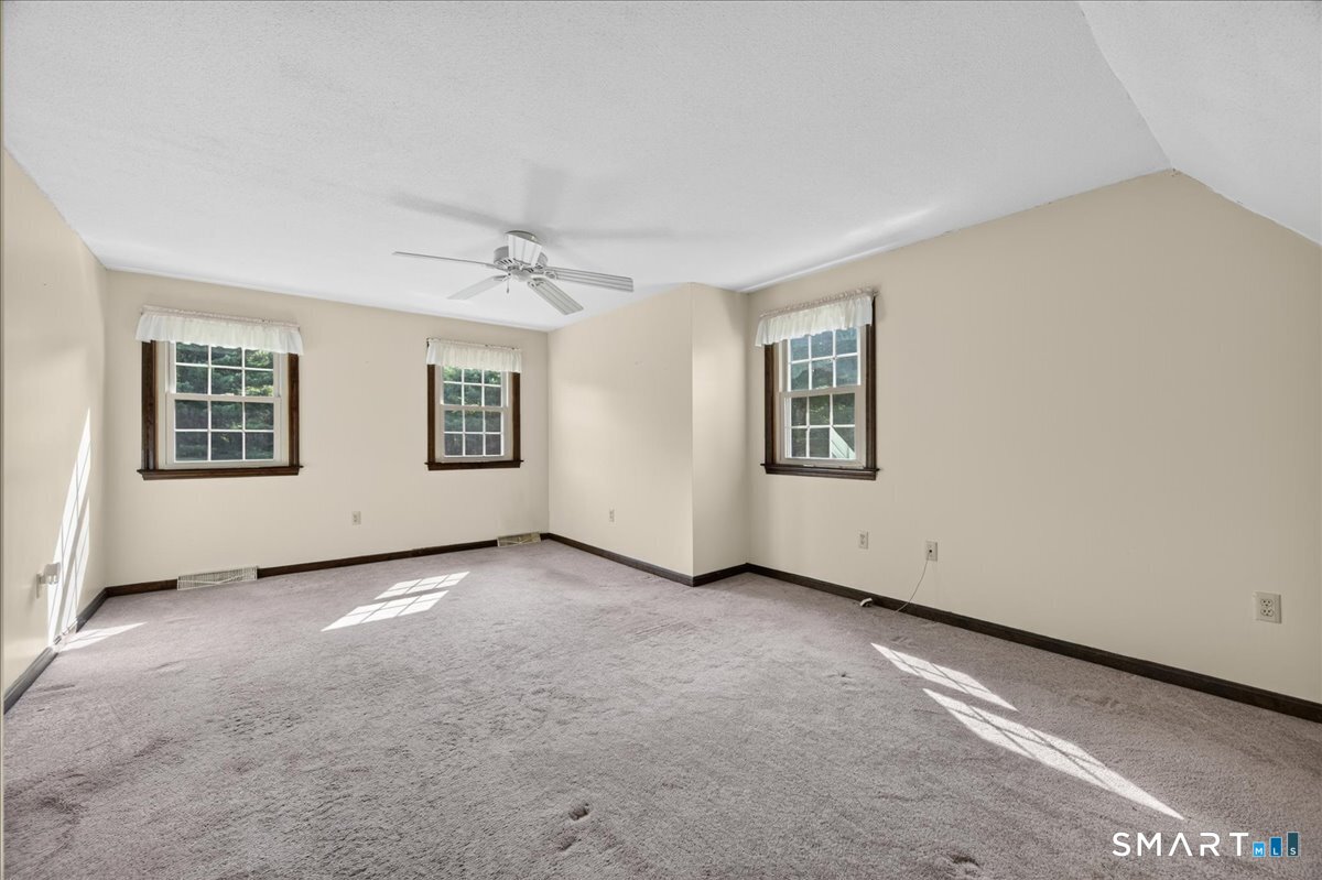 195 Wagher Road Thompson, CT 06255 - Photo 18 of 28 Gallery Image 18