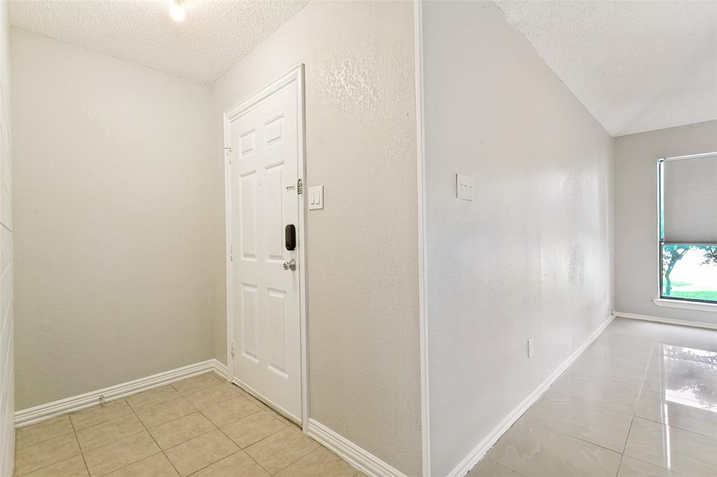 1712 East Peters Colony Road Carrollton, TX 75007 - Photo 4 of 25