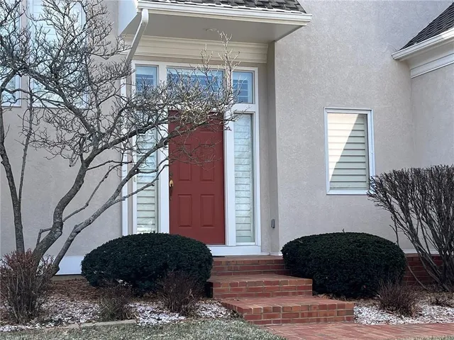 $469,000 | 11105 West 119th Terrace, Overland Park, KS 66213