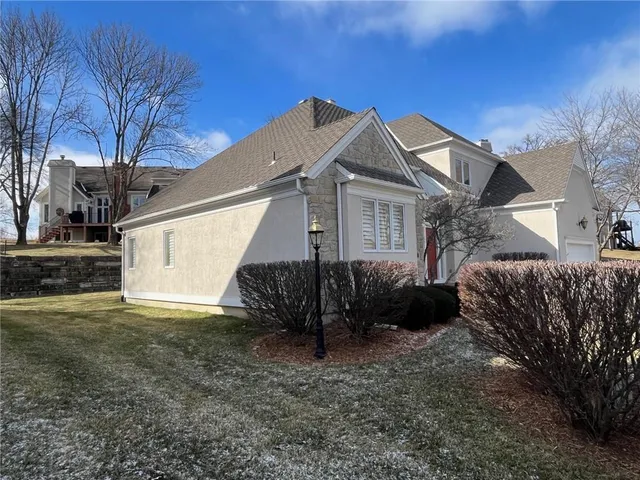 $469,000 | 11105 West 119th Terrace, Overland Park, KS 66213