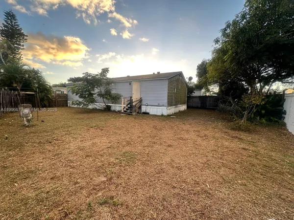 $2,295 | 11863 Atlantic Circle, Unit H, Boca Raton, FL 33428