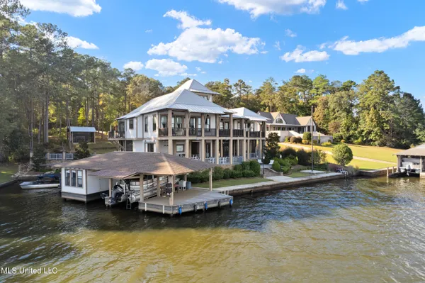 $1,724,900 | 59 Log Wagon Trail, Lumberton, MS 39455