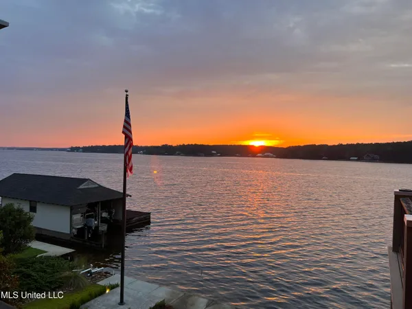 $1,724,900 | 59 Log Wagon Trail, Lumberton, MS 39455