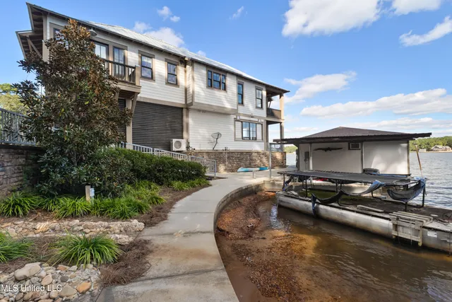 $1,749,000 | 59 Log Wagon Trail, Lumberton, MS 39455