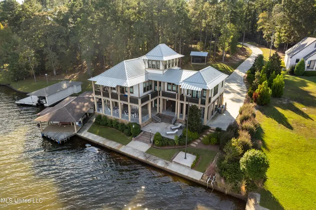 $1,749,000 | 59 Log Wagon Trail, Lumberton, MS 39455