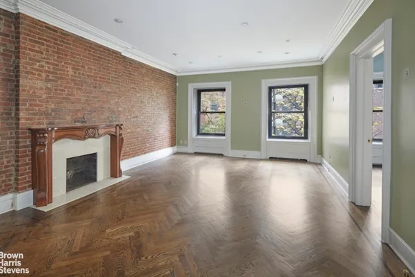 $659,000 | 23 East 37th Street, Unit 5R | Murray Hill