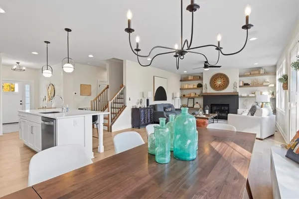 $584,900 | 74 Chase Meadow Trail, Mendon, NY 14472